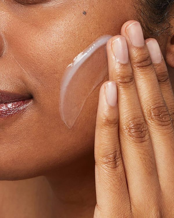 Hydrating Facial Cleanser - Image 7